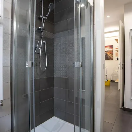 Apartment Happy Bo Centro Free Private Parking Bologna
