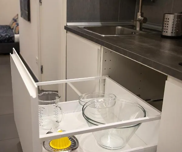 Happy Bo Centro Free Private Parking דירה בולוניה